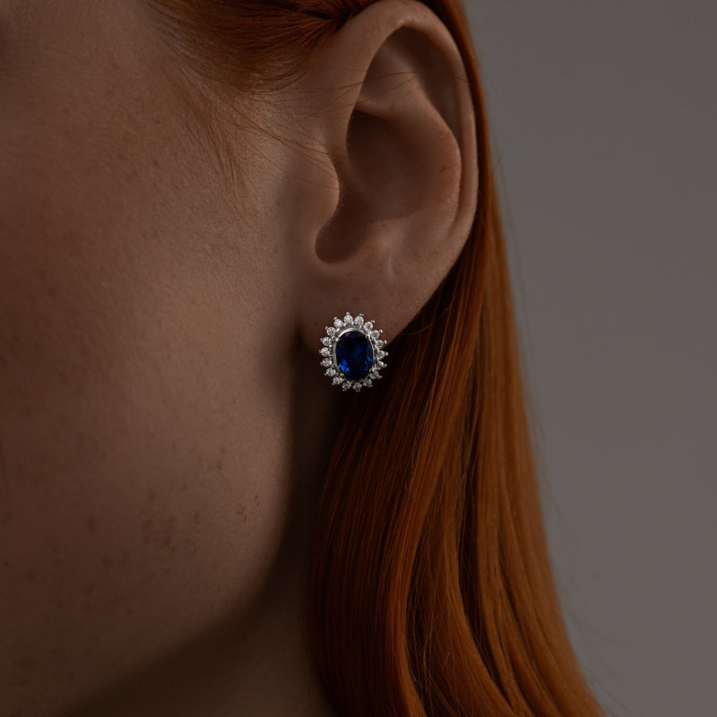 Silber Ohrringe mit Zirkonia und englischem Verschluss aus 925 Silber - Foto №2 Ohrringe mit blauem Topas und Klappverschluss in Deutschland kaufen - Foto №2