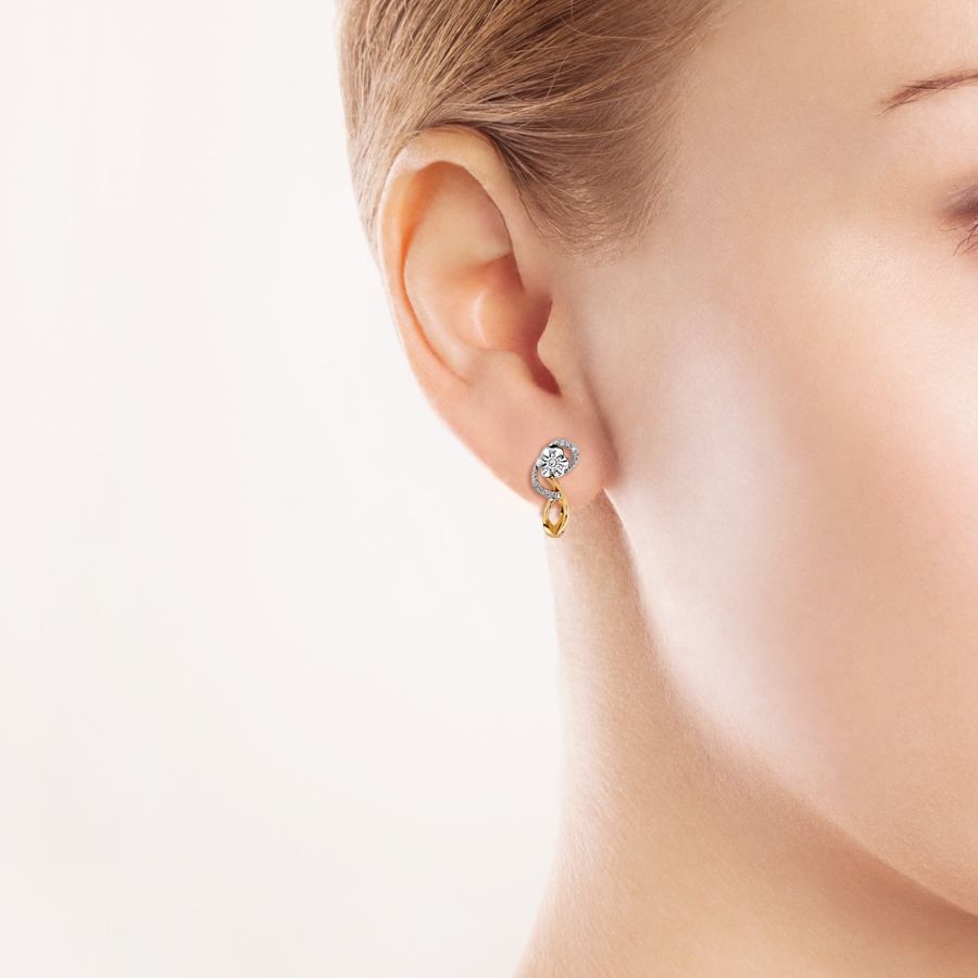 Goldohrringe mit Diamanten bei Zolotoy.de - Foto №1 Goldohrringe mit Diamanten bei Zolotoy.de - Foto №1