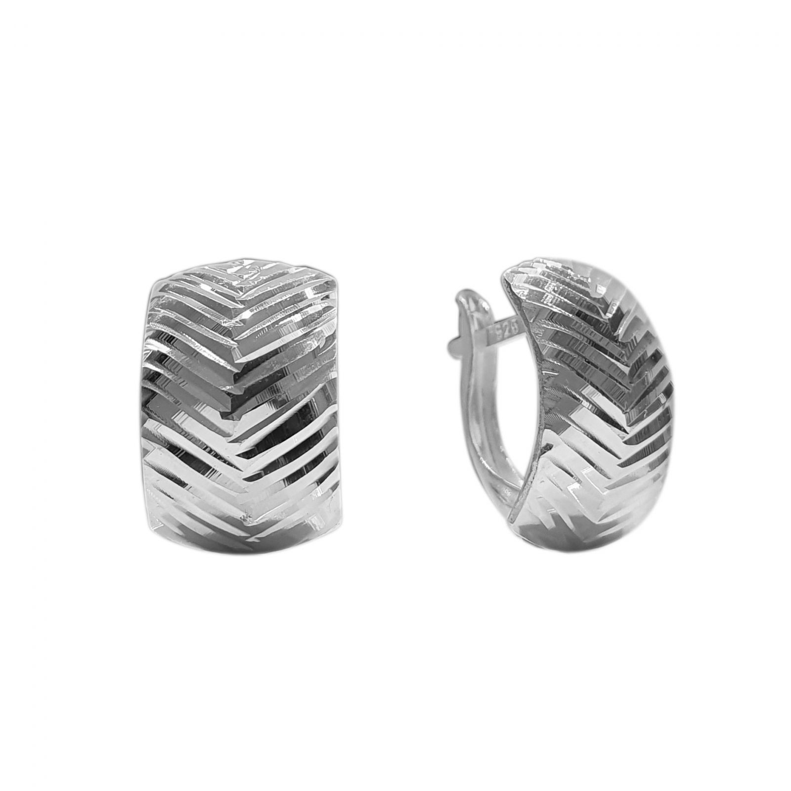 Серьги с алмазной гранью из серебра 925 пробы