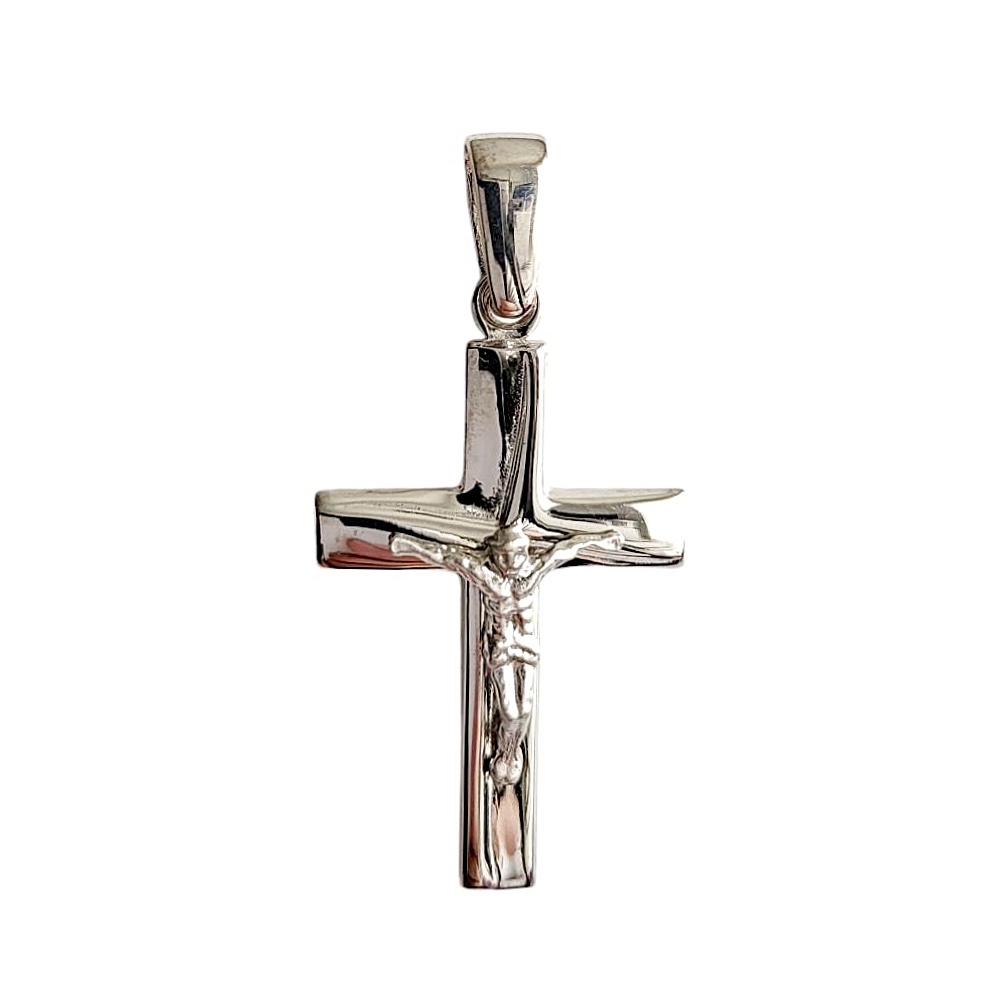 Крестик прямой из серебра 925 пробы с распятием Крестик прямой из серебра 925 пробы с распятием