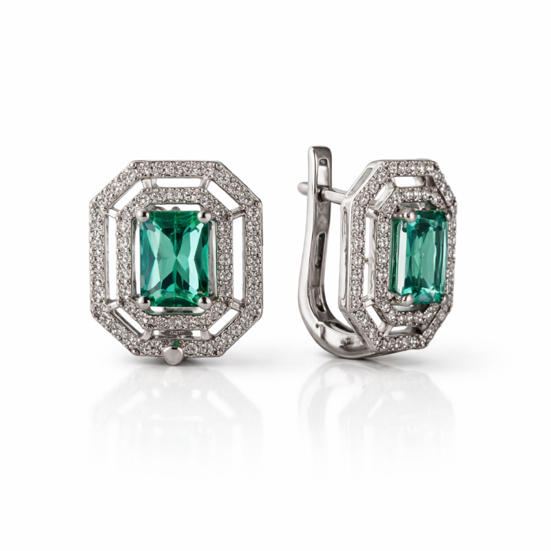 Серьги из серебра 925 со светло-зелёным камнем и фианитами