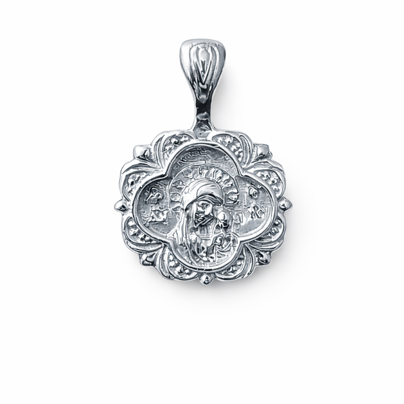 Иконка-подвеска Богородица с младенцем с молитвой на обратной стороне из серебра 925 пробы Иконка-подвеска Богородица с младенцем с молитвой на обратной стороне из серебра 925 пробы